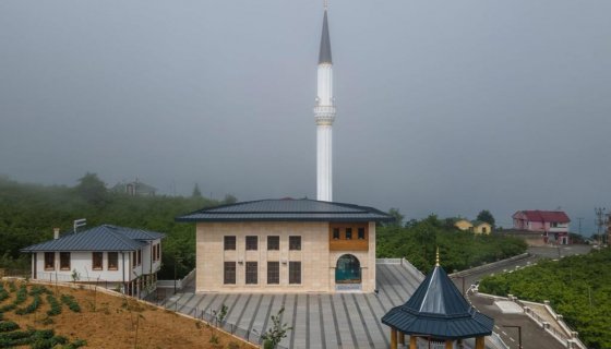 RECEP TAYYİP ERDOĞAN CAMİİ